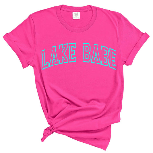 1717 neon pink or heliconia Lake Babe Graphic Tee S